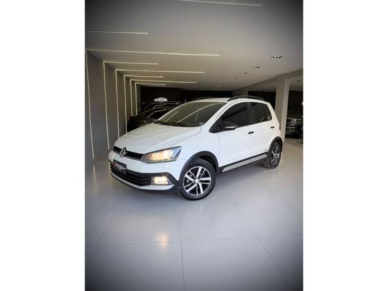 VOLKSWAGEN FOX 1.6 MSI TOTAL FLEX XTREME 4P MANUAL VOLKSWAGEN FOX 1.6 MSI TOTAL FLEX XTREME 4P MANUAL